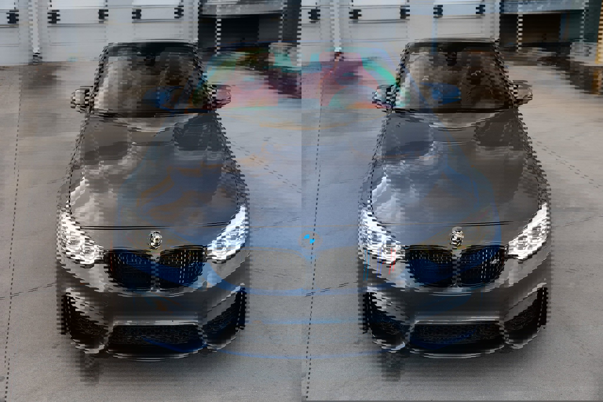 Used 2016 BMW M4 Convertible image 22