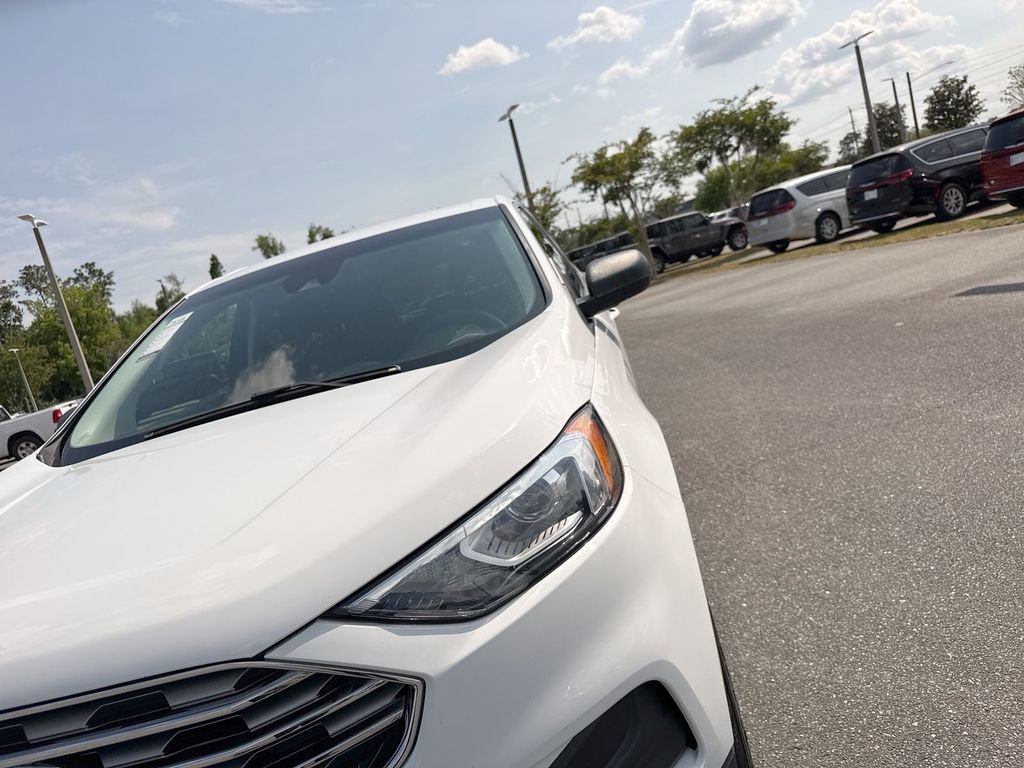 Used 2020 Ford Edge SE FWD image 9