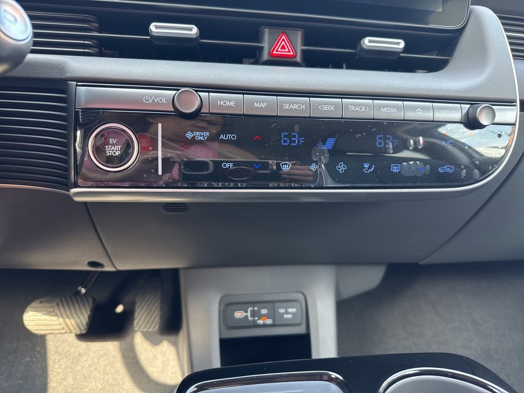New 2025 Hyundai Ioniq 5 SEL image 30
