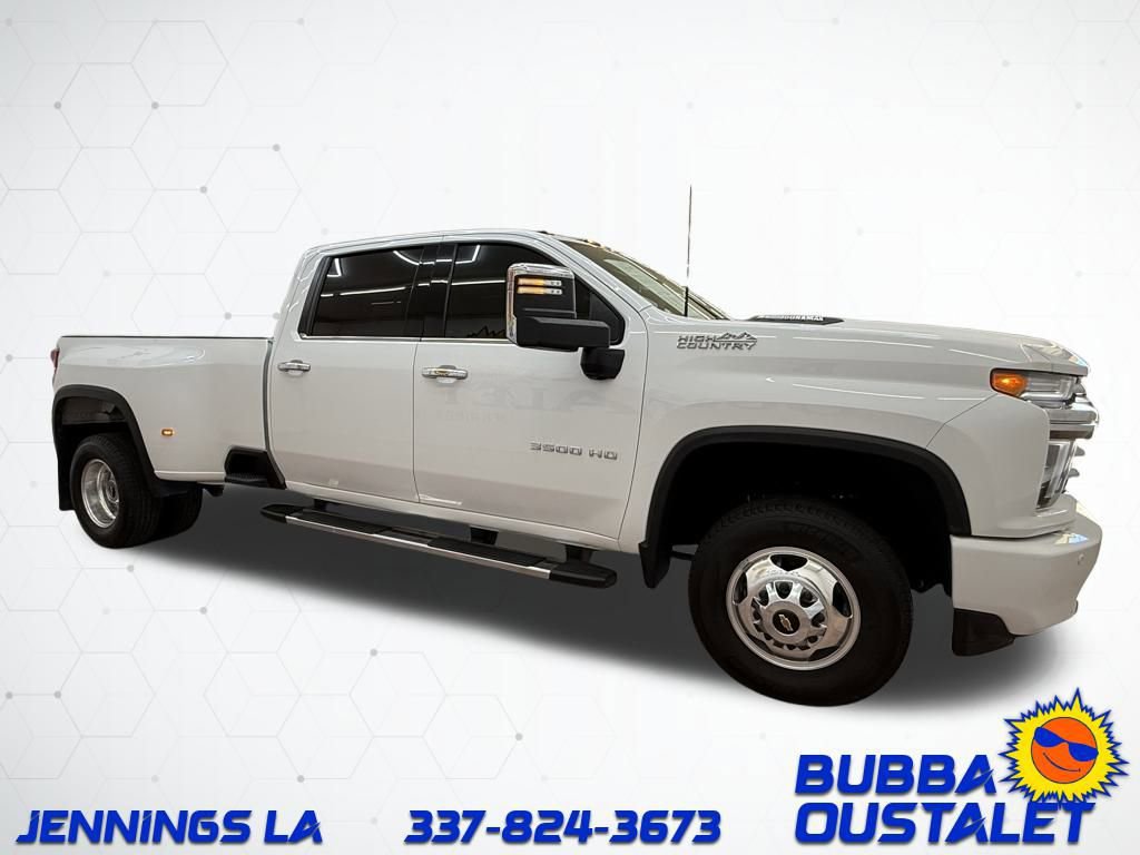 Used 2022 Chevrolet Silverado 3500 High Country w/ Technology Package image 7
