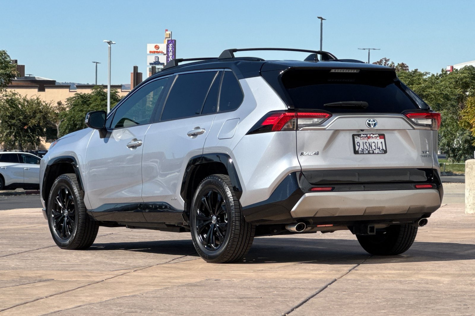 Certified 2023 Toyota RAV4 XSE AWD/4WD image 7