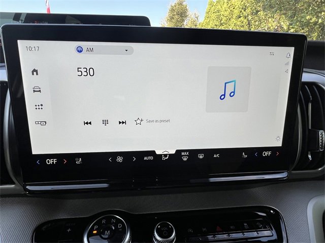 New 2025 Ford Expedition Active image 18