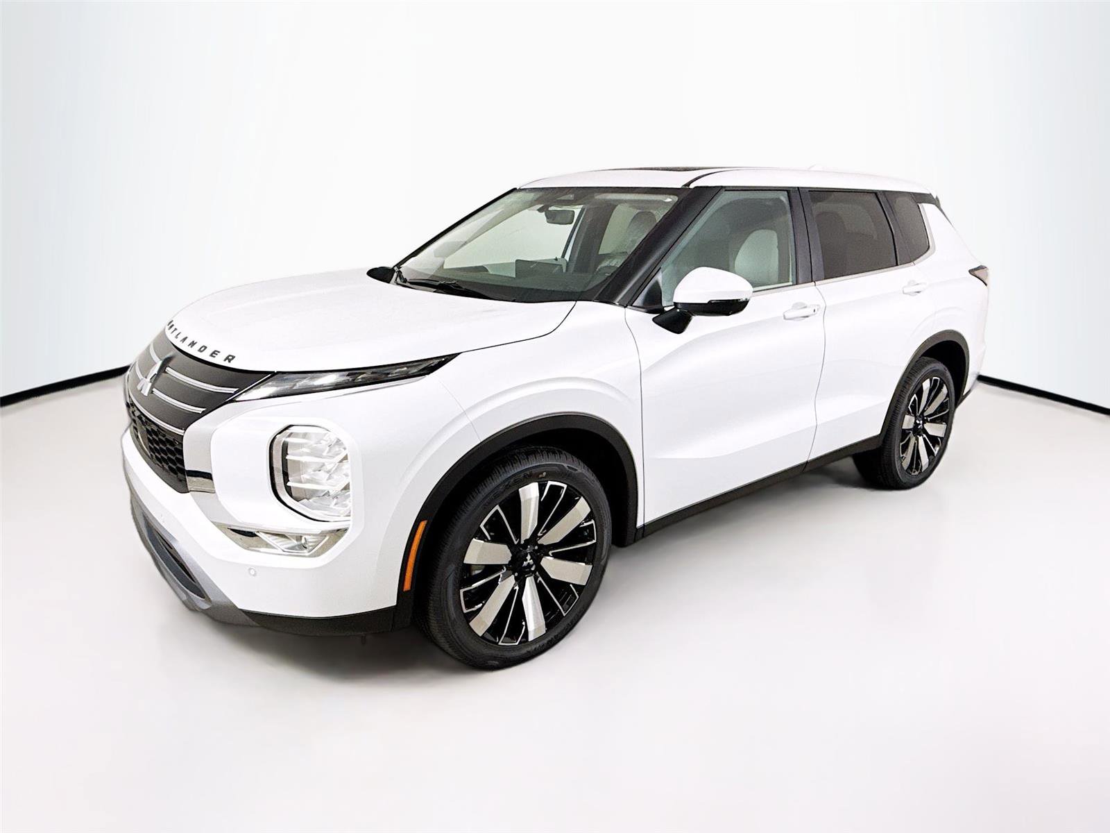 New 2026 Mitsubishi Outlander SE