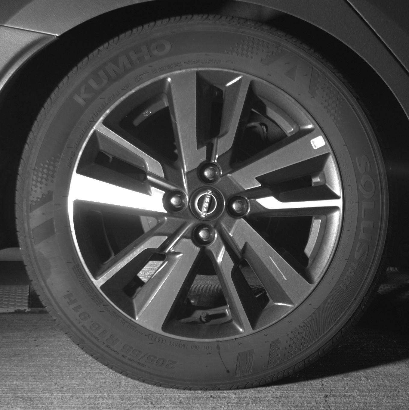 Used 2025 Nissan Versa SV image 15