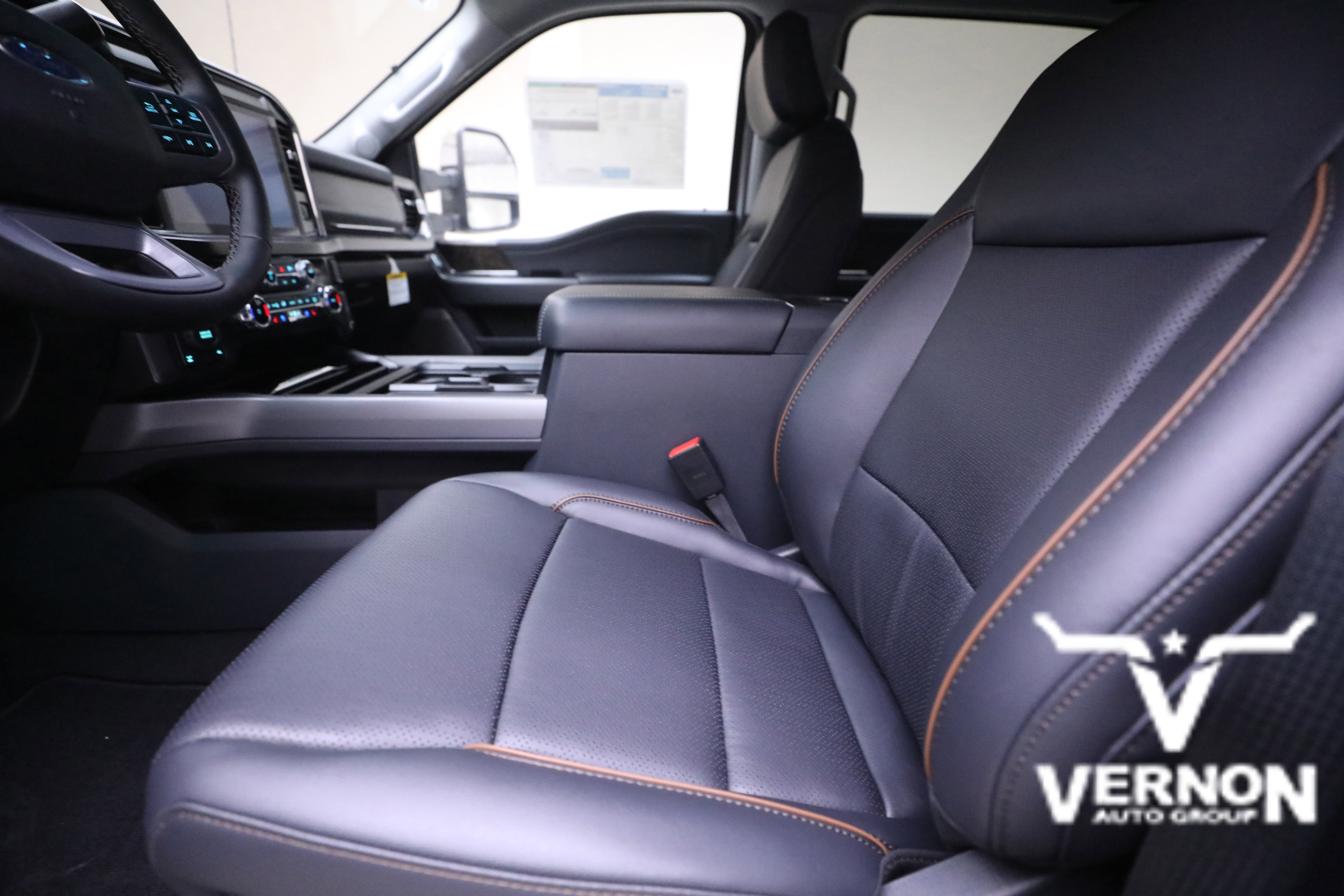 New 2026 Ford F250 Lariat w/ Chrome Package image 20