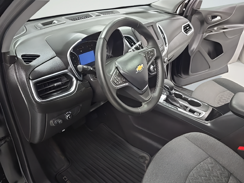 Used 2024 Chevrolet Equinox LT w/ Driver Convenience Package AWD/4WD image 13