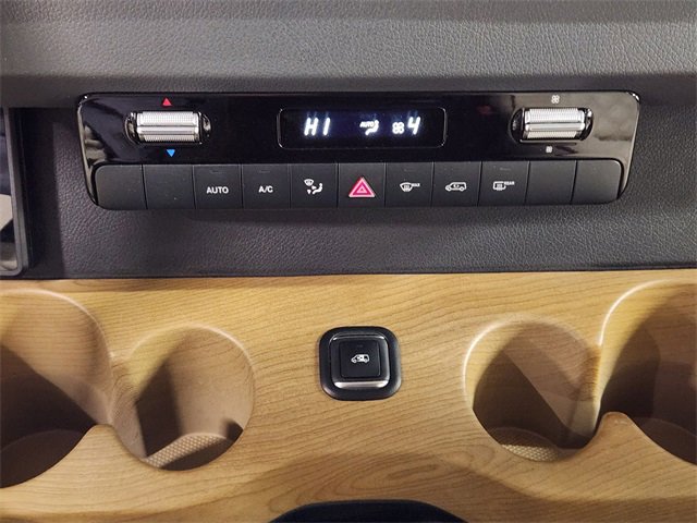 Used 2019 Mercedes-Benz Sprinter 170 image 19