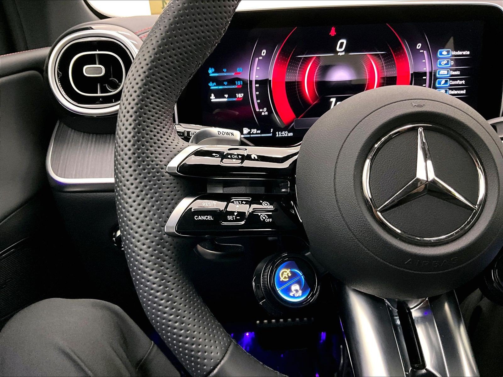 Used 2026 Mercedes-Benz GLC 43 AMG 4MATIC image 21