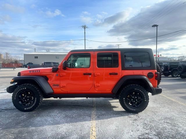 Used 2023 Jeep Wrangler Unlimited w/ Cold Weather Group image 4
