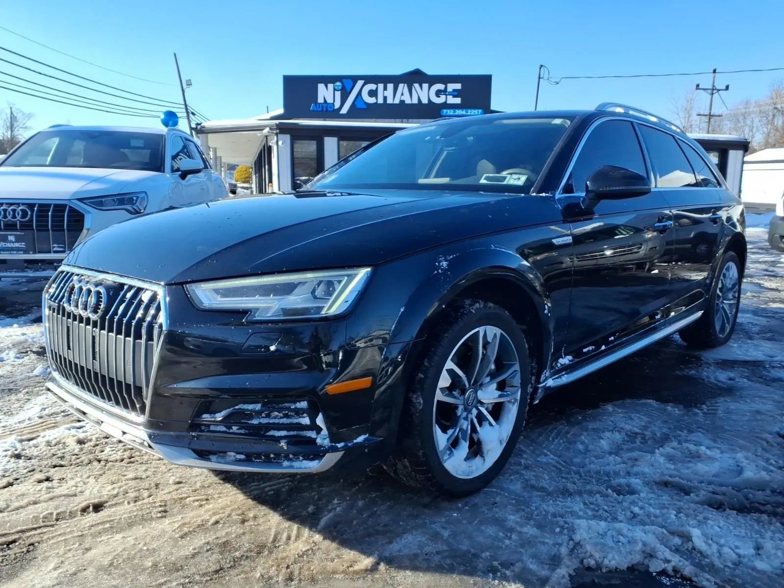 Used 2017 Audi A4 2.0T allroad Premium Plus w/ Technology Package image 7