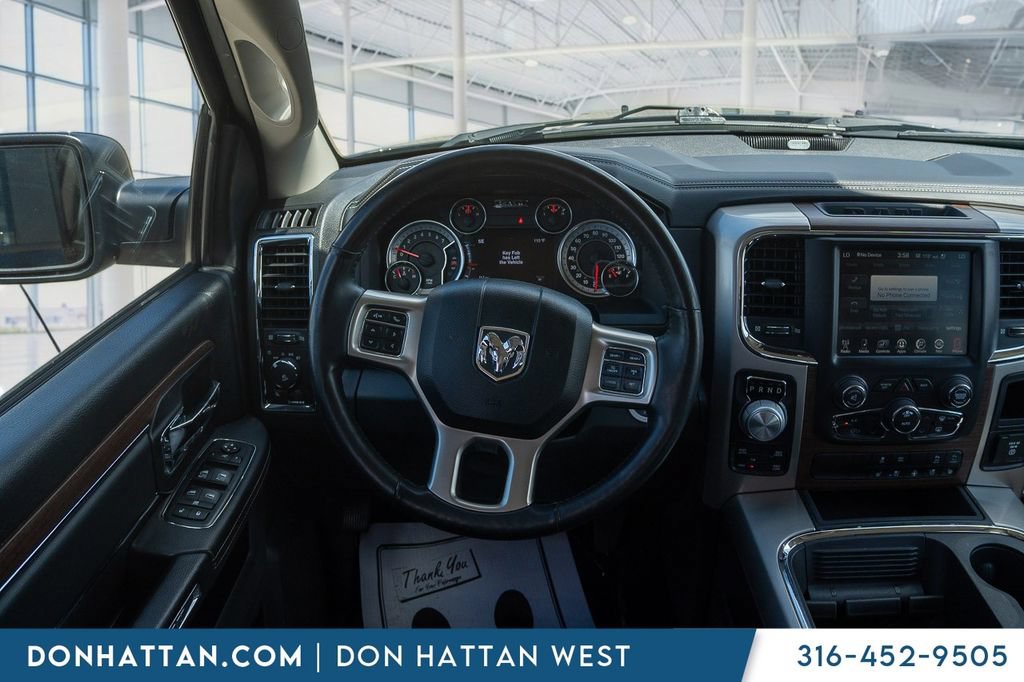 Used 2016 RAM 1500 Laramie AWD/4WD image 5