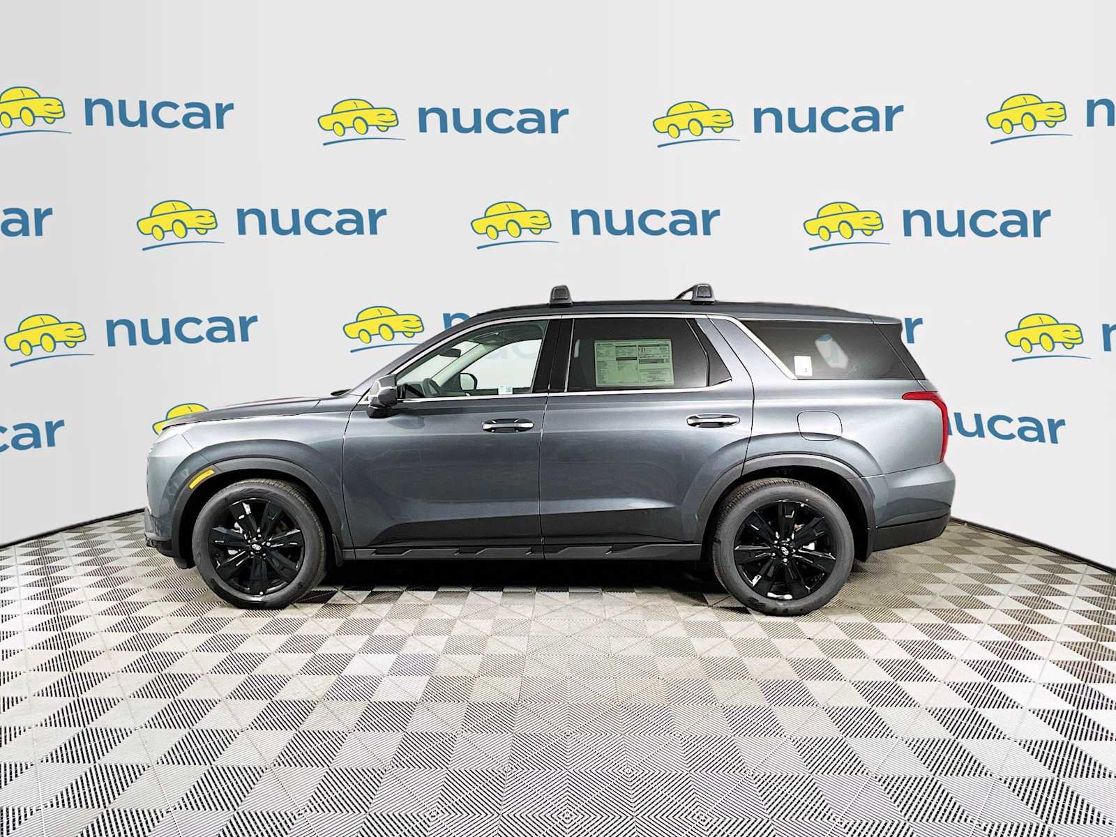 Used 2025 Hyundai Palisade XRT AWD/4WD image 3