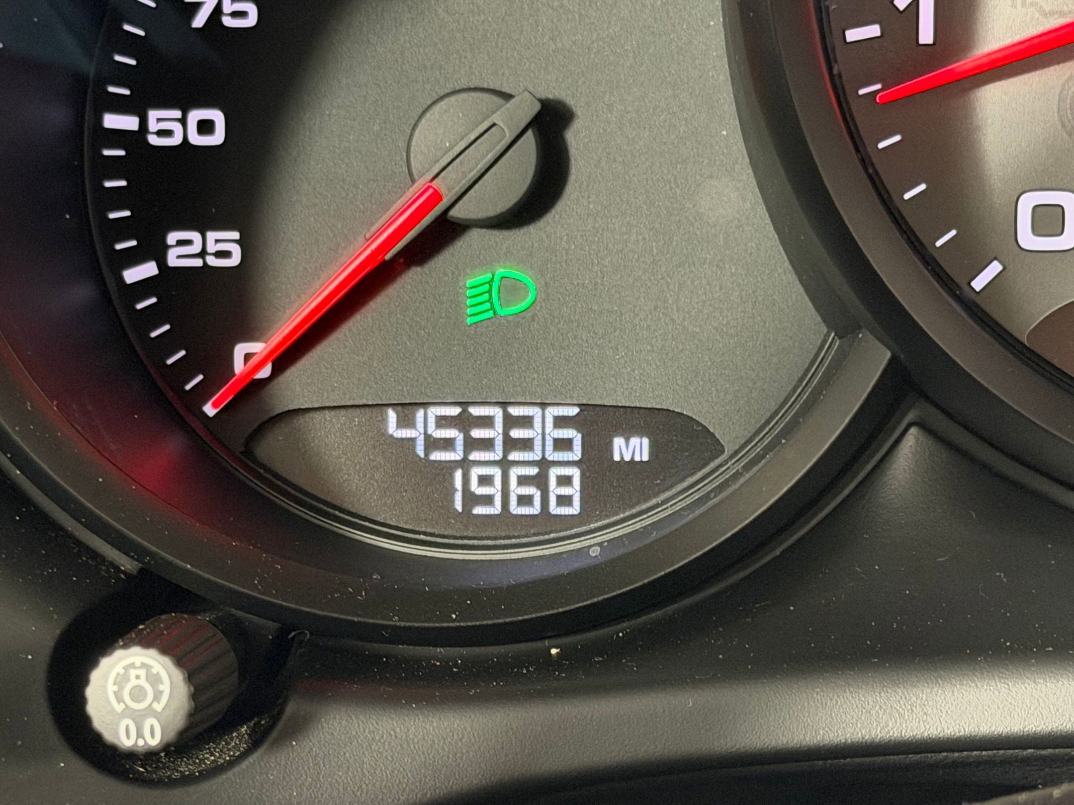 Certified 2021 Porsche Macan S image 30