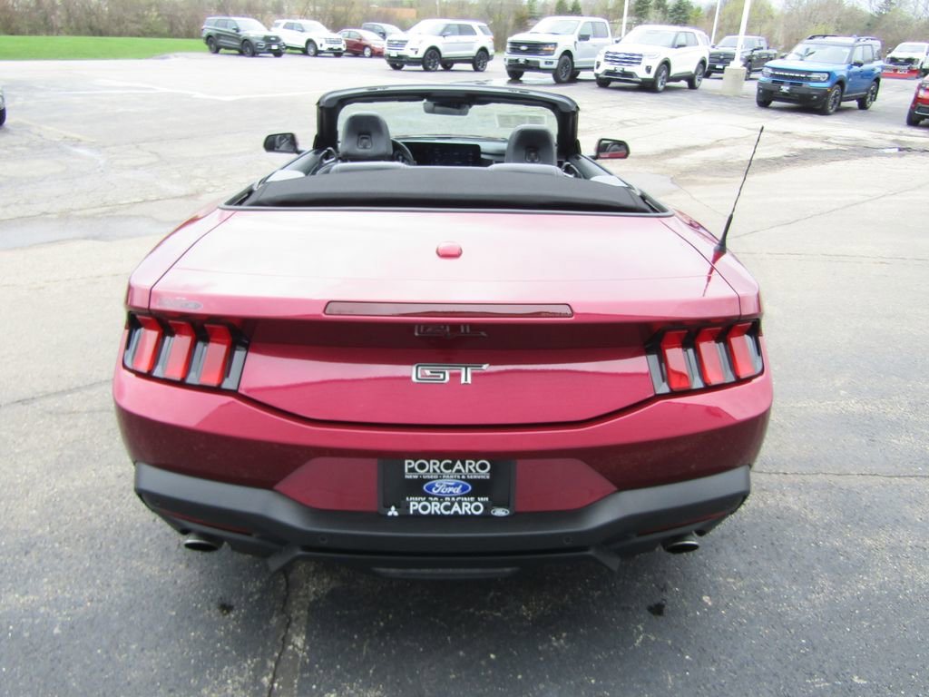 Used 2025 Ford Mustang GT Premium w/ GT Performance Package RWD image 11