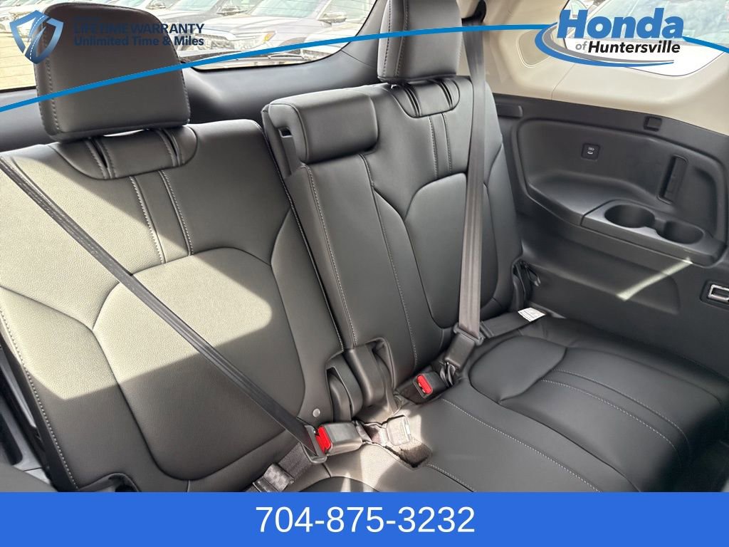 New 2026 Honda Pilot Touring image 15