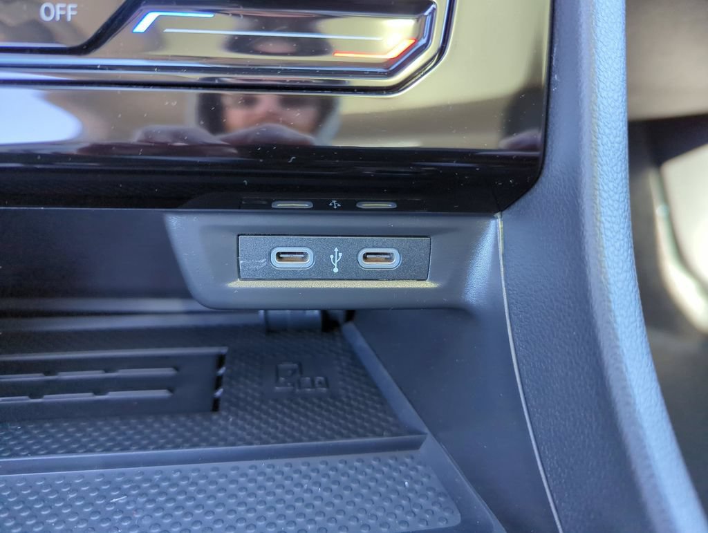 New 2026 Volkswagen Jetta SE FWD image 33