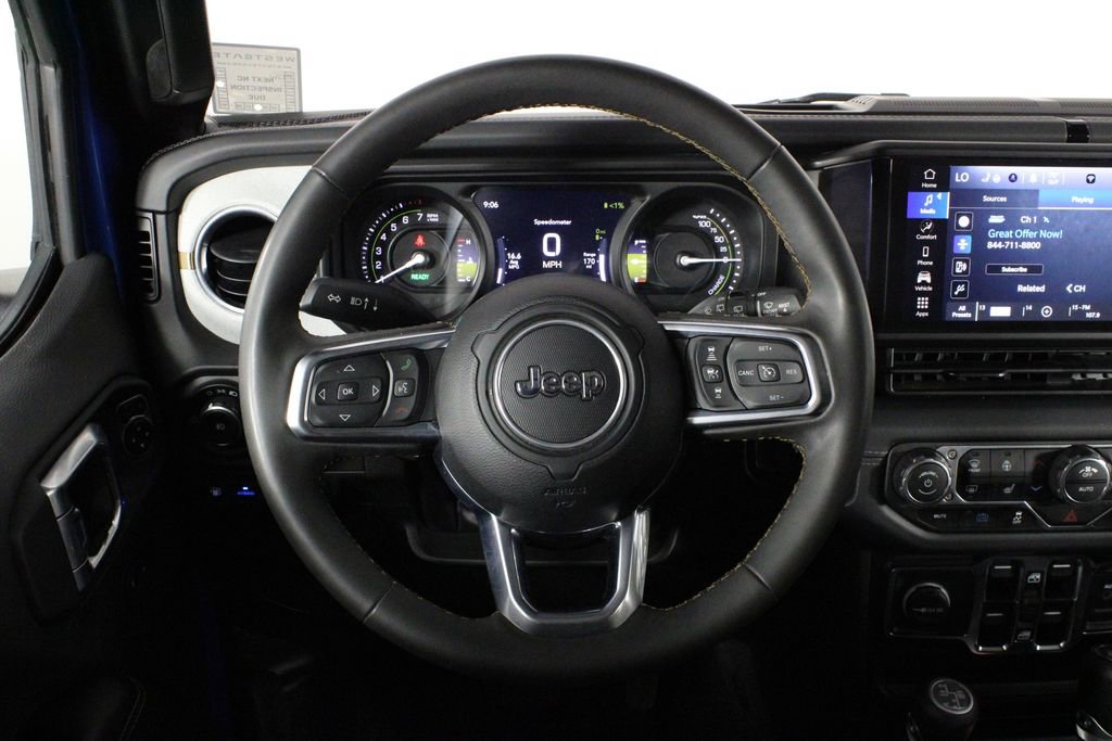 Used 2024 Jeep Wrangler Unlimited Sahara image 22