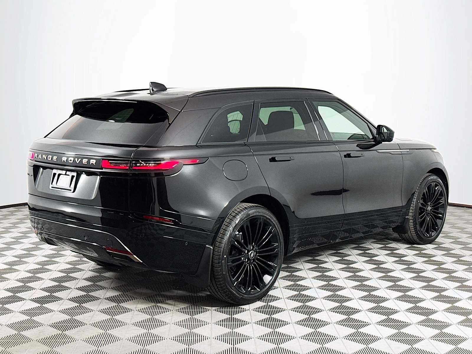 New 2026 Land Rover Range Rover Velar Autobiography image 5