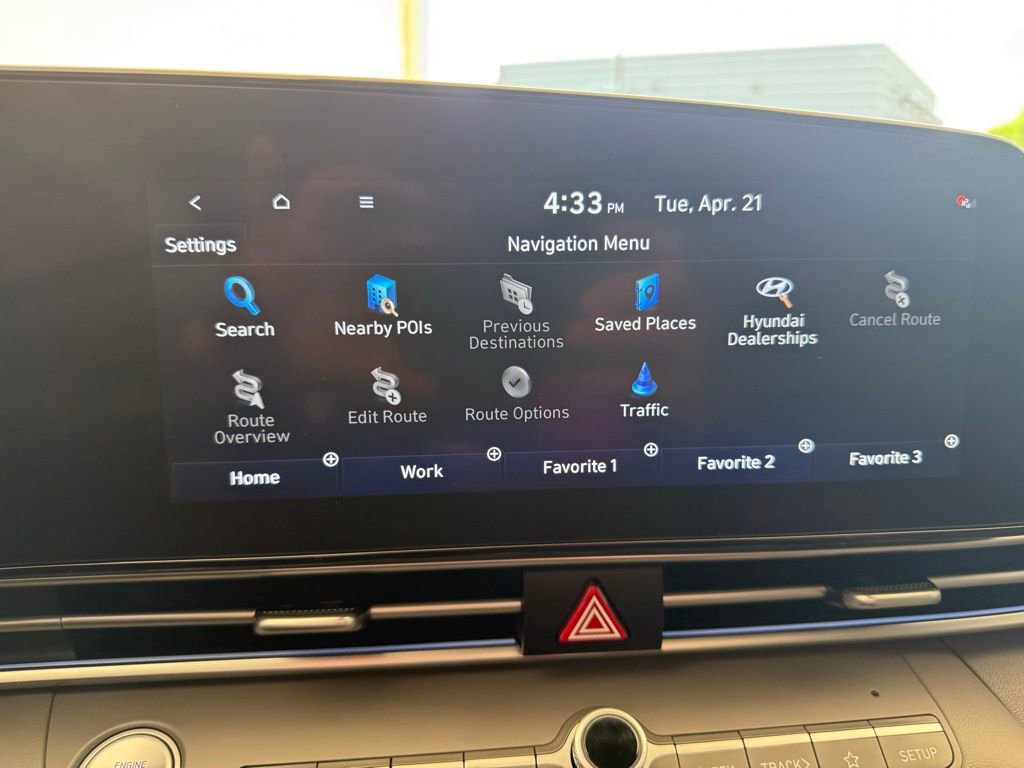 Used 2024 Hyundai Elantra SEL w/ Convenience Package FWD image 40