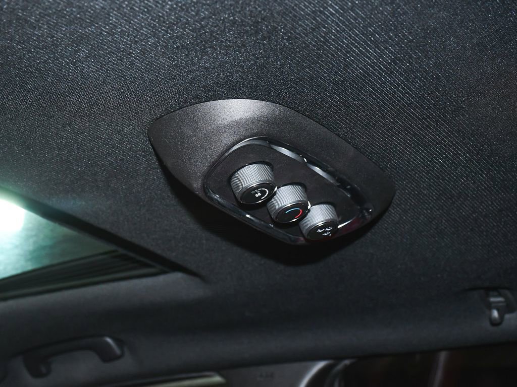 Used 2016 Dodge Durango R/T w/ Technology Group image 52