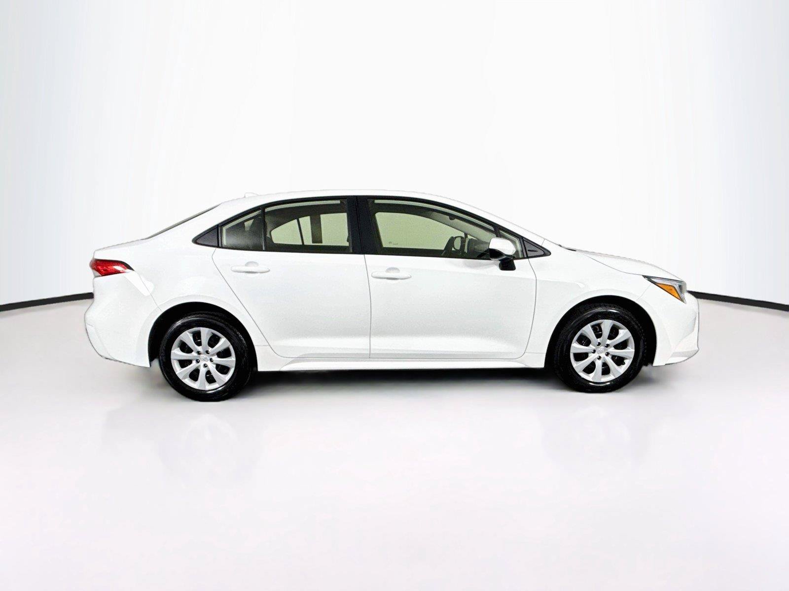 Certified 2024 Toyota Corolla LE FWD image 10