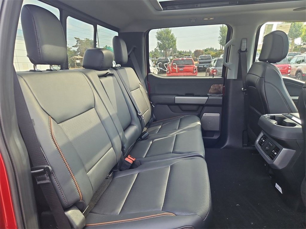 New 2026 Ford F350 Lariat image 30