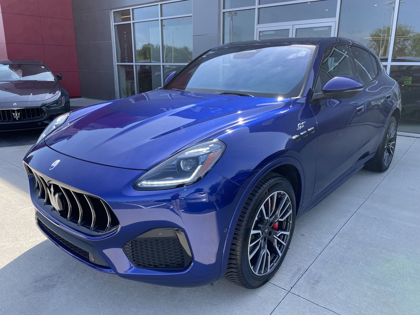 New 2024 Maserati Grecale GT image 3