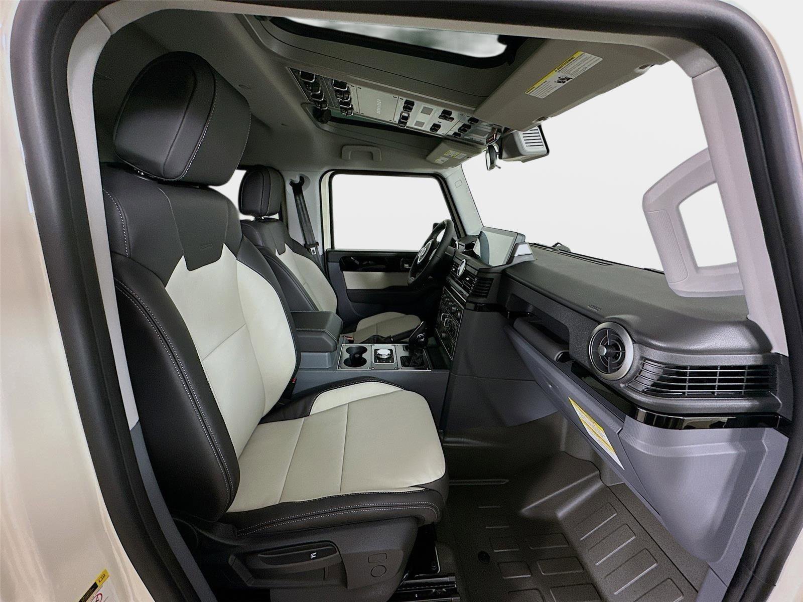 New 2025 INEOS Grenadier Fieldmaster Edition image 49