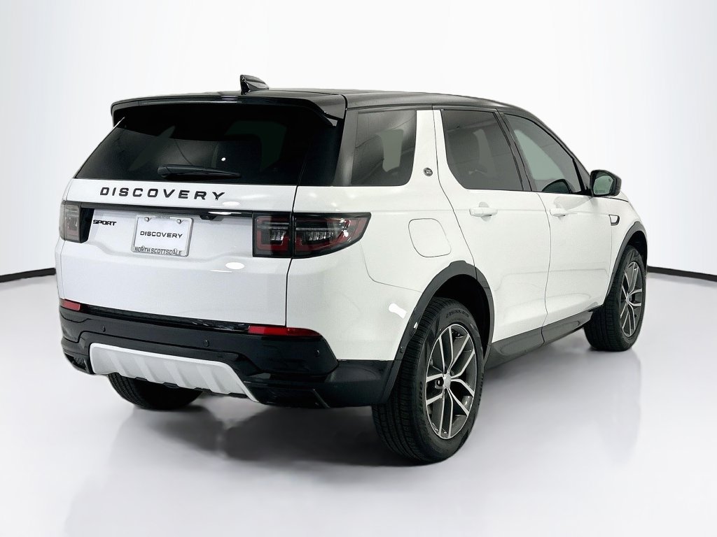 New 2026 Land Rover Discovery Sport Landmark AWD/4WD image 5