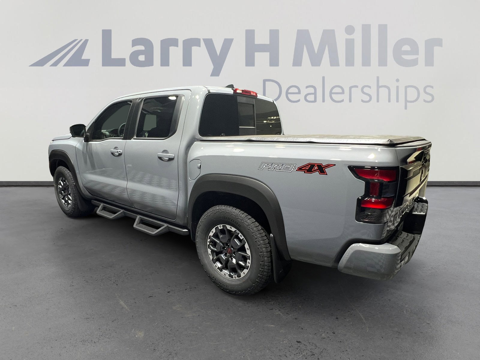 New 2026 Nissan Frontier PRO-4X image 3