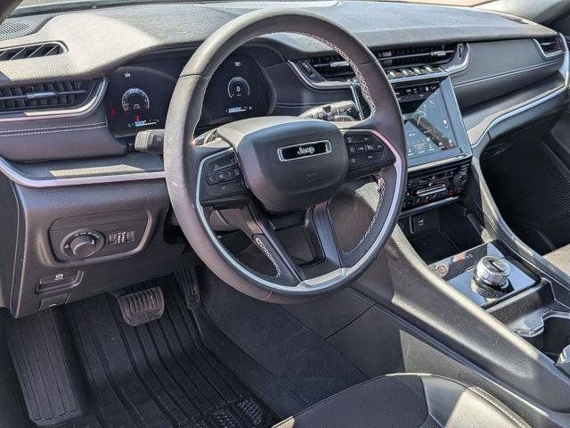 Certified 2024 Jeep Grand Cherokee L Laredo AWD/4WD image 11