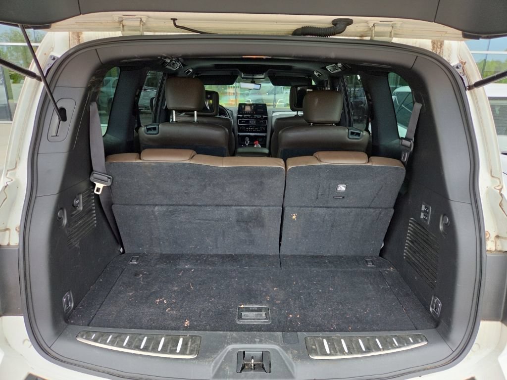 Used 2023 Nissan Armada Platinum w/ Captain's Chairs Package RWD image 13