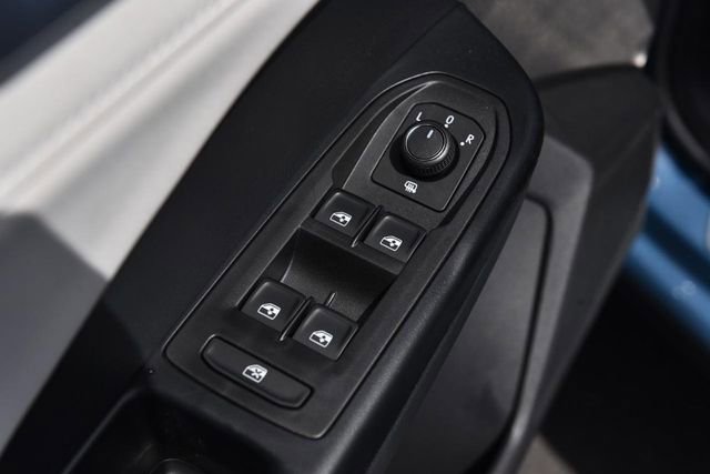 New 2026 Volkswagen Taos SE AWD/4WD image 8