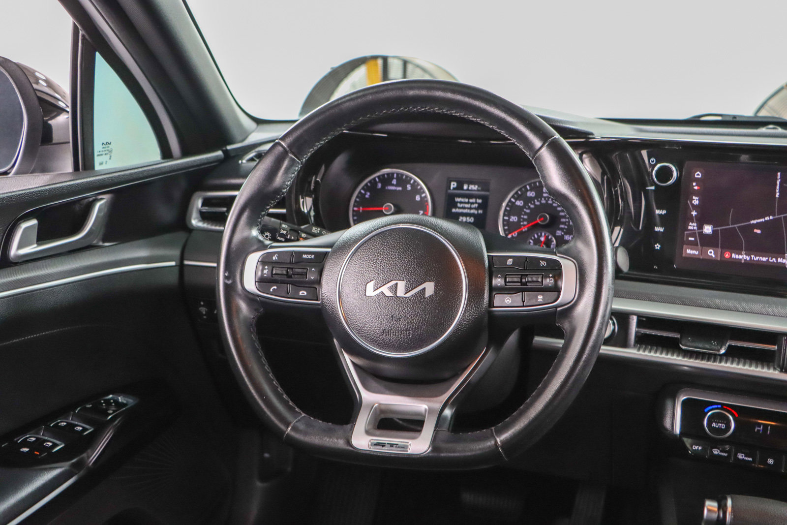Used 2023 Kia K5 GT-Line w/ GT-Line Premium Package image 12
