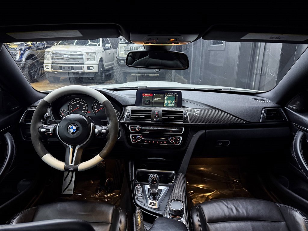 Used 2018 BMW M4 Coupe w/ Executive Package image 20