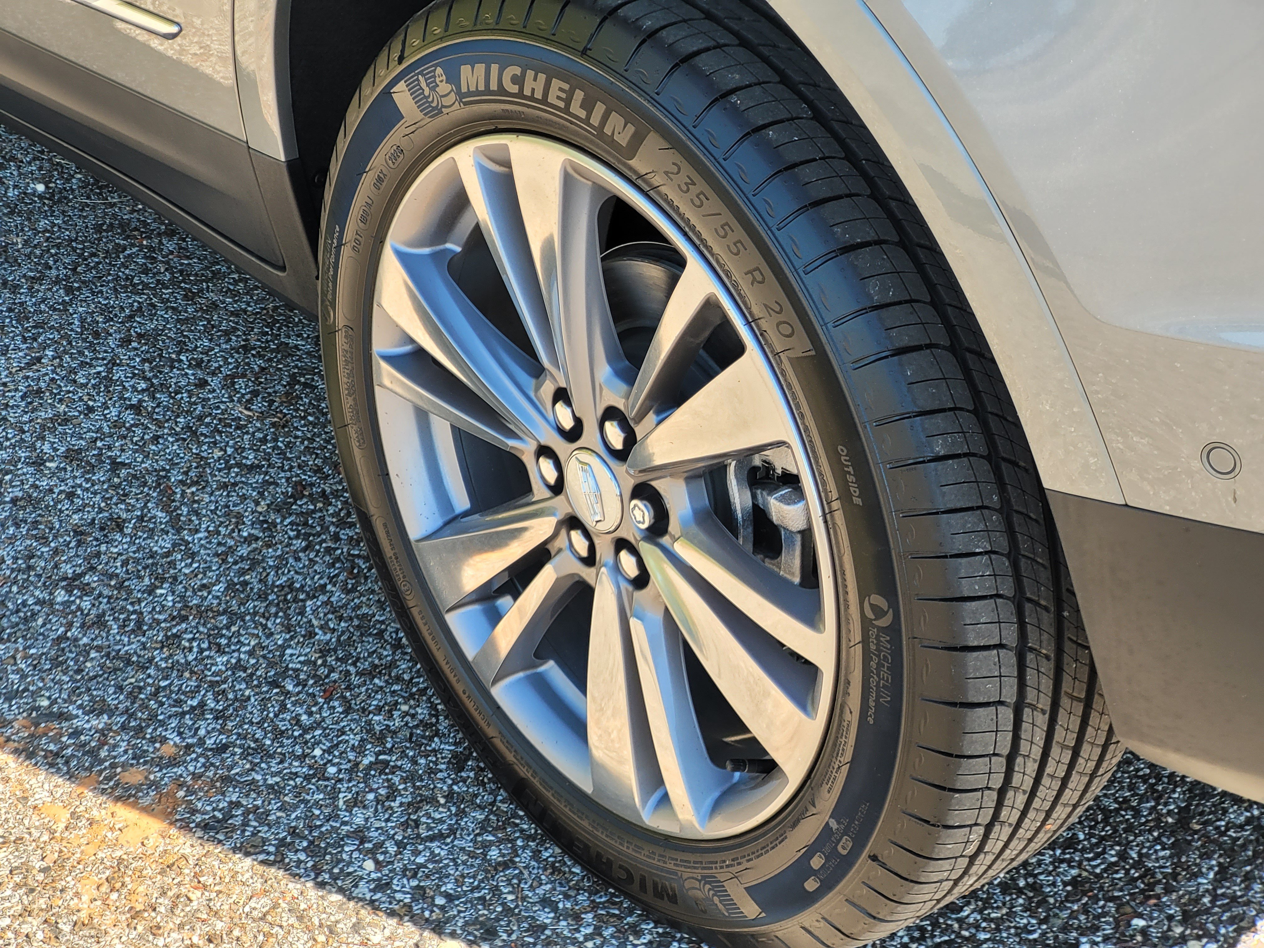New 2026 Cadillac XT5 Premium Luxury w/ Driver Assist Package FWD image 7