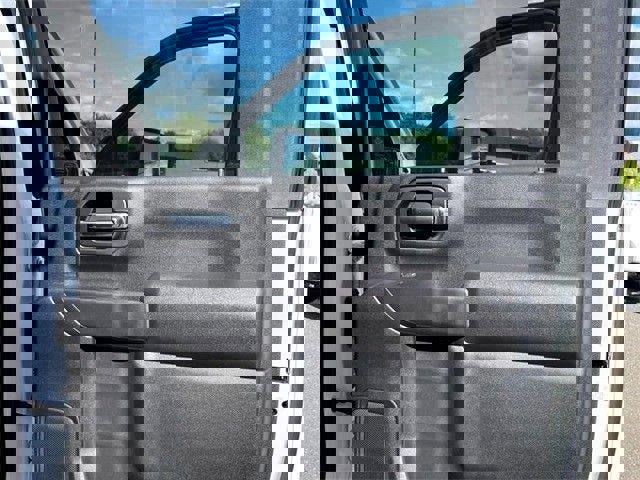 New 2024 GMC Sierra 3500 Pro w/ Convenience Package image 21