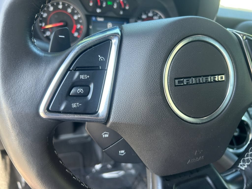 Used 2024 Chevrolet Camaro LT RWD image 15