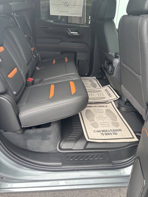 New 2026 GMC Sierra 1500 AT4 w/ Technology Package AWD/4WD image 8