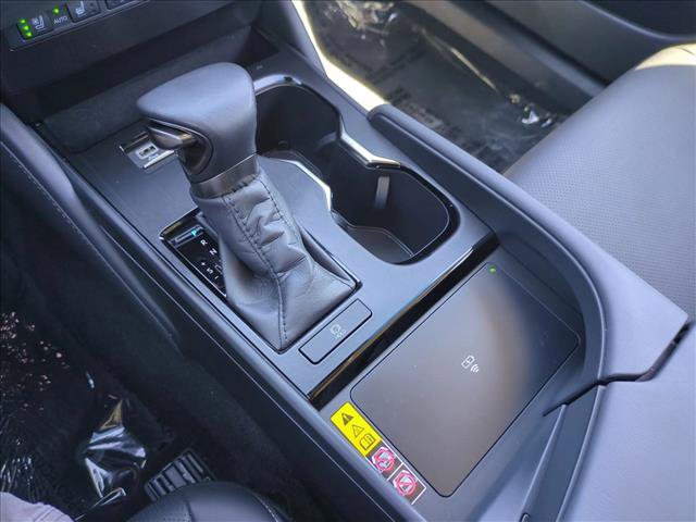 Used 2024 Lexus ES 350 w/ Premium Package FWD image 12