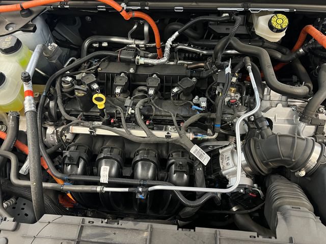 Used 2025 Ford Maverick XL w/ Equipment Group 101A AWD/4WD image 41