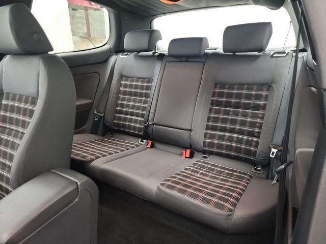 Used 2009 Volkswagen GTI 2-Door image 27