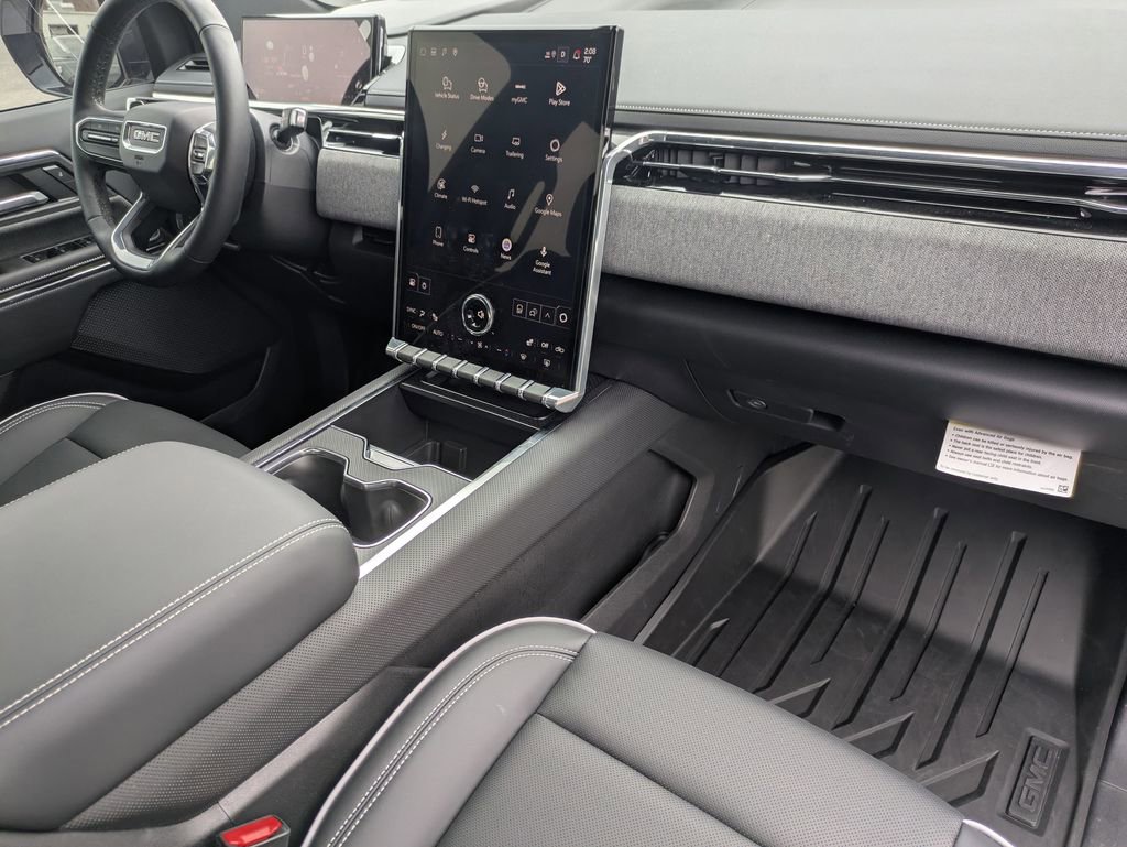 New 2026 GMC Sierra EV Elevation w/ LPO, Elevation Dark Package image 32