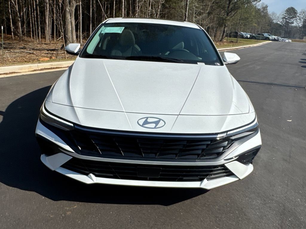 New 2026 Hyundai Elantra Limited image 8