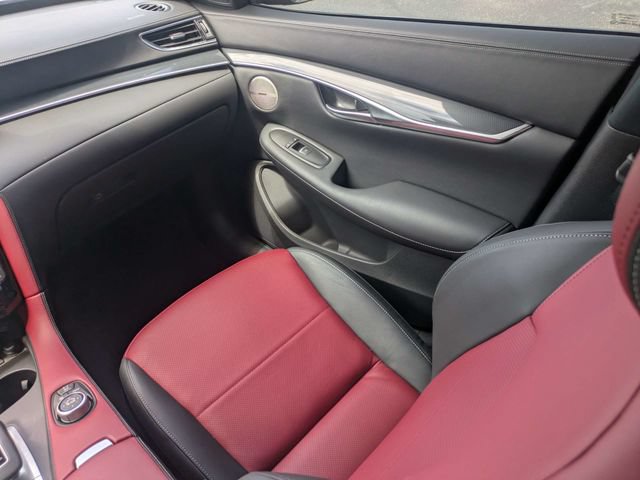 Used 2025 INFINITI QX50 Sport AWD/4WD image 18