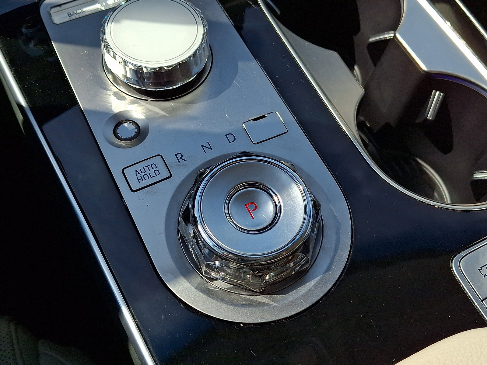 Used 2025 Genesis GV80 2.5T Standard image 14