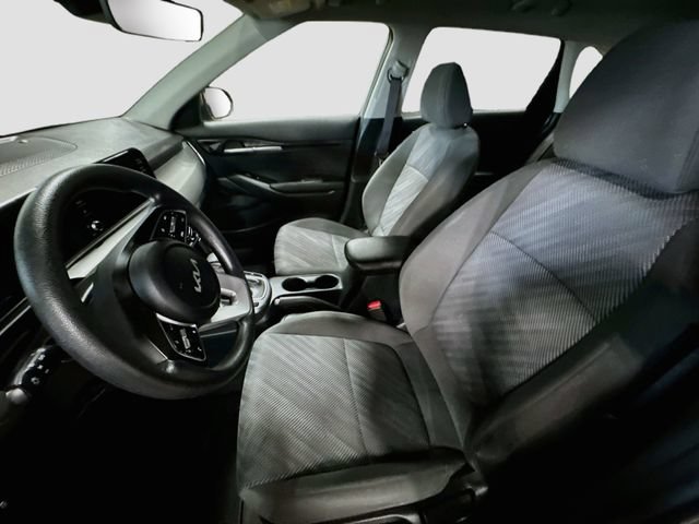 Used 2024 Kia Seltos LX AWD/4WD image 15