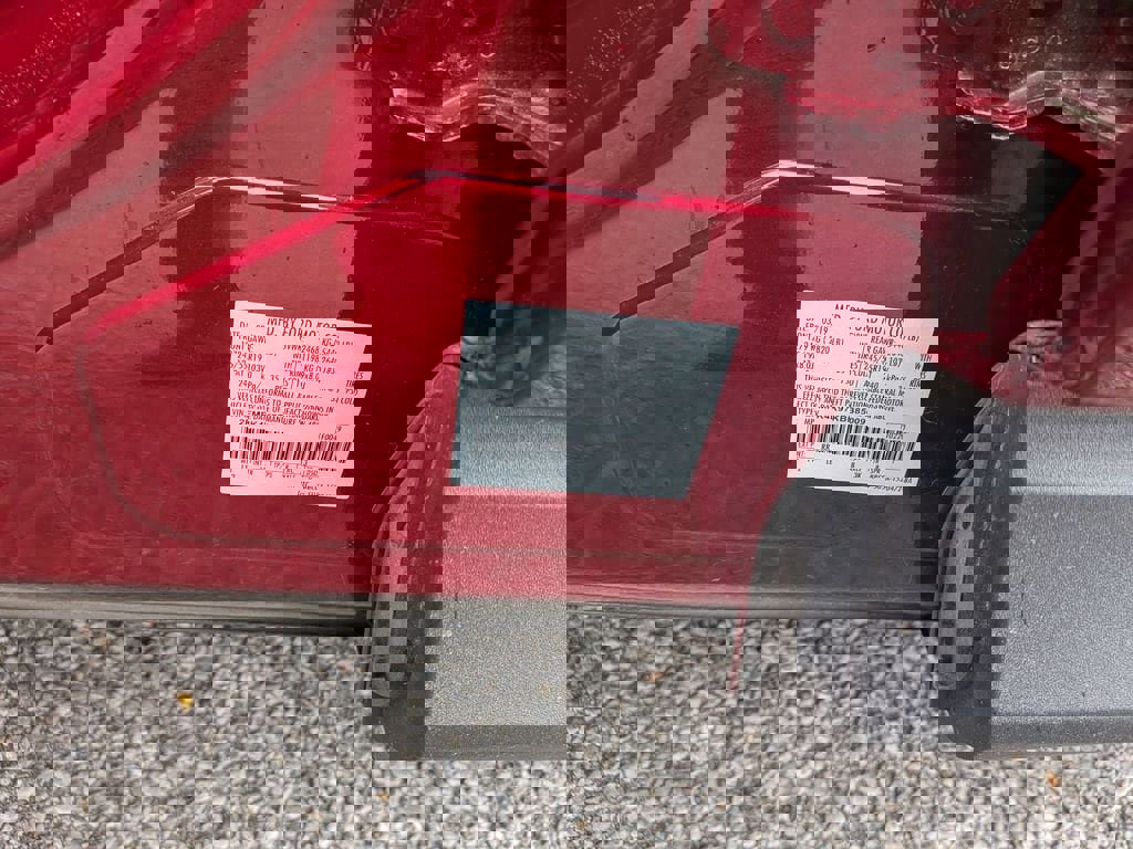 Used 2019 Ford Edge Titanium w/ Cold Weather Package AWD/4WD image 27