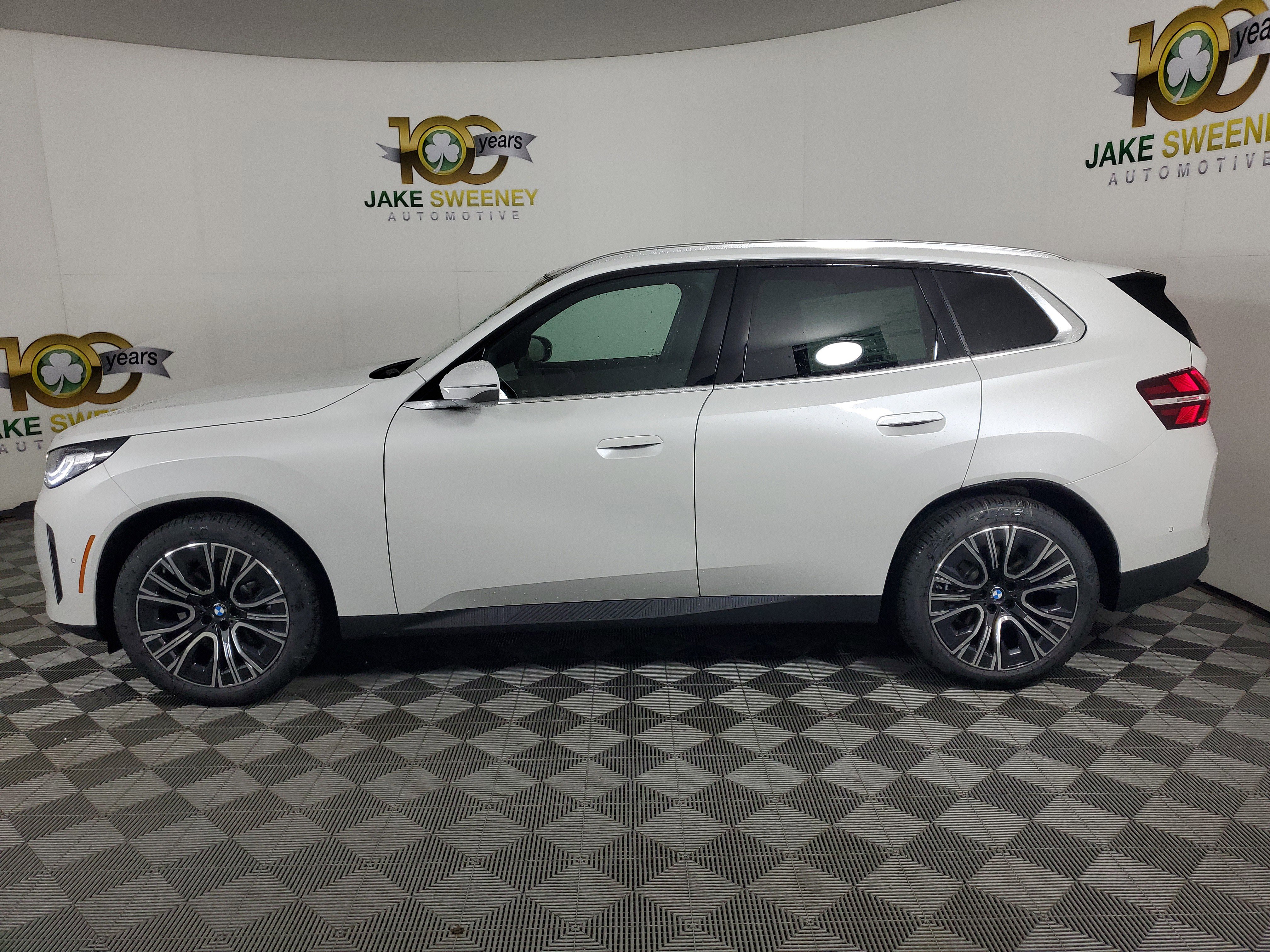 Certified 2025 BMW X3 xDrive30i image 4