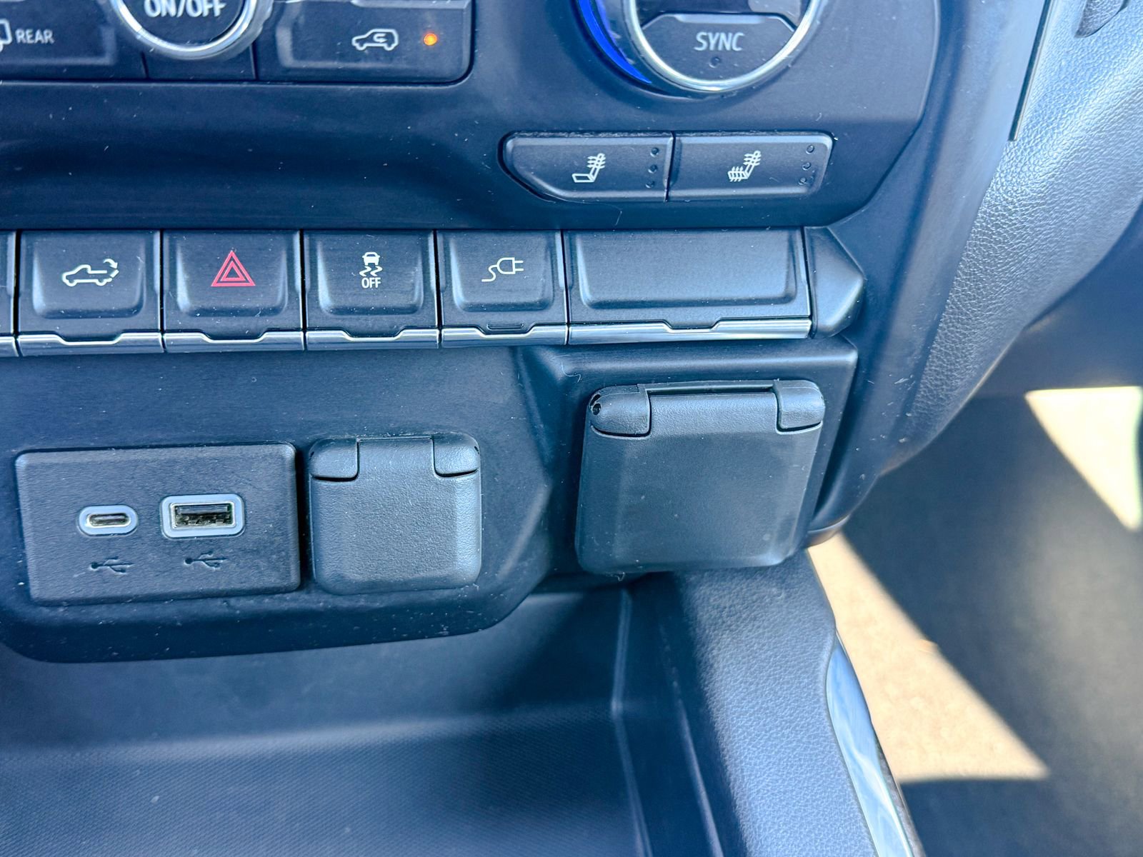 Certified 2021 Chevrolet Silverado 1500 RST w/ All Star Edition Plus image 35